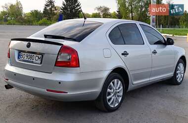 Ліфтбек Skoda Octavia 2012 в 