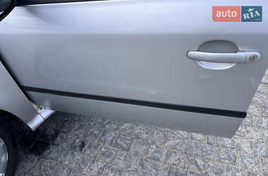 Лифтбек Skoda Octavia 2003 в 