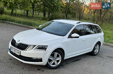Універсал Skoda Octavia 2018 в Одесі