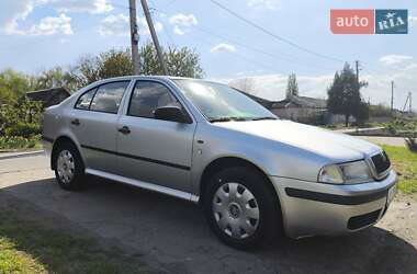 Ліфтбек Skoda Octavia 2002 в 