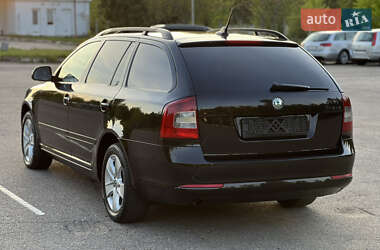 Универсал Skoda Octavia 2012 в 