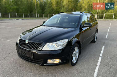 Универсал Skoda Octavia 2012 в 