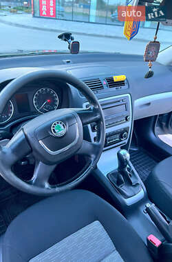 Універсал Skoda Octavia 2010 в 