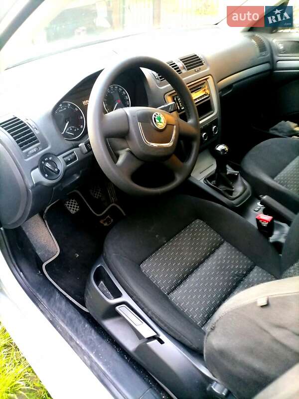 Універсал Skoda Octavia 2009 в Ківерцях