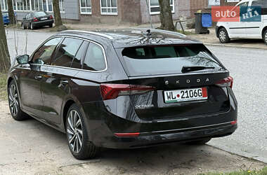 Універсал Skoda Octavia 2021 в 