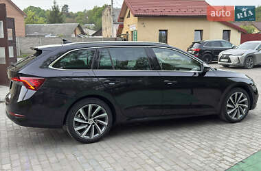Універсал Skoda Octavia 2021 в 