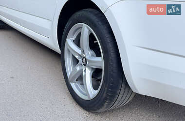 Універсал Skoda Octavia 2013 в 