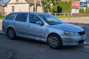 Универсал Skoda Octavia 2011 в 