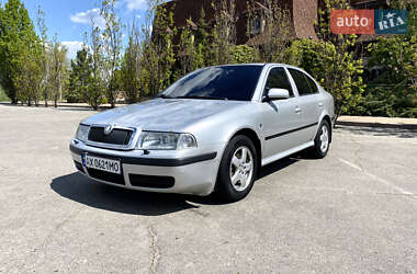 Лифтбек Skoda Octavia 2001 в Харькове