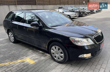 Универсал Skoda Octavia 2009 в 