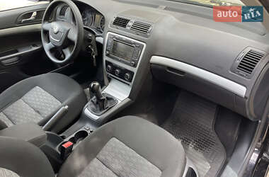 Универсал Skoda Octavia 2009 в 