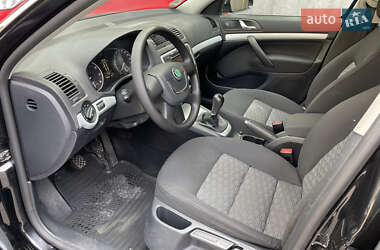 Универсал Skoda Octavia 2009 в 