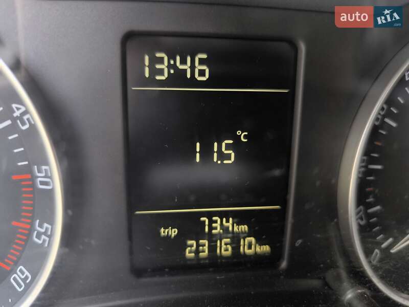 Універсал Skoda Octavia 2012 в Чернігові