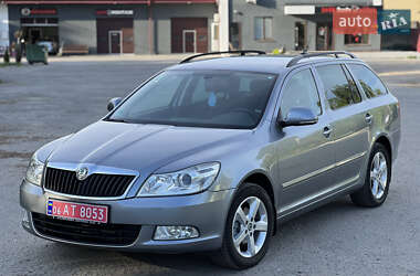 Універсал Skoda Octavia 2013 в Звягелі