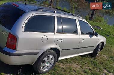 Универсал Skoda Octavia 2004 в 