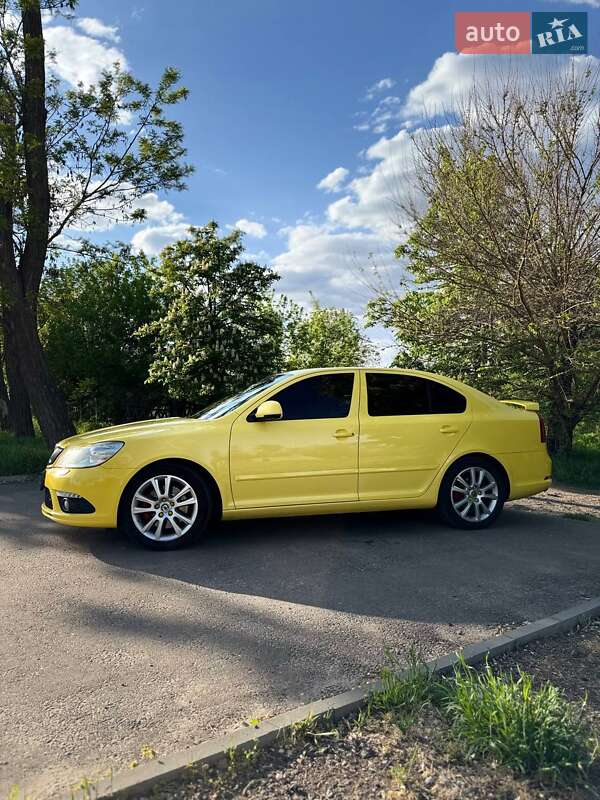 Ліфтбек Skoda Octavia 2012 в Кривому Розі