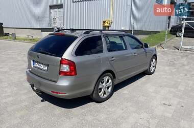 Універсал Skoda Octavia 2010 в 