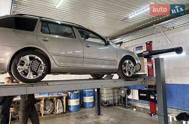 Універсал Skoda Octavia 2010 в 