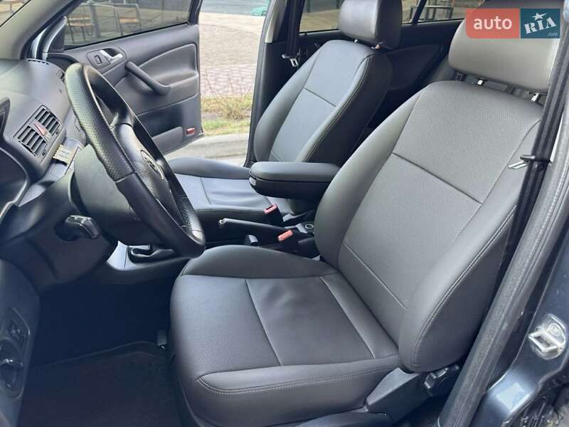 Лифтбек Skoda Octavia 2008 в Кропивницком