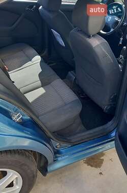 Ліфтбек Skoda Octavia 2003 в 
