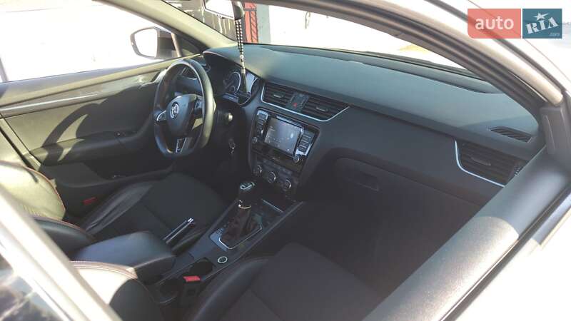 Універсал Skoda Octavia 2015 в Мукачевому