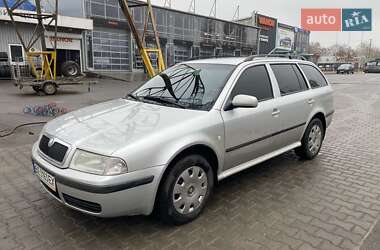 Універсал Skoda Octavia 2001 в 