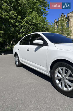 Ліфтбек Skoda Octavia 2017 в 