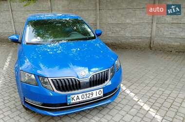 Ліфтбек Skoda Octavia 2018 в 