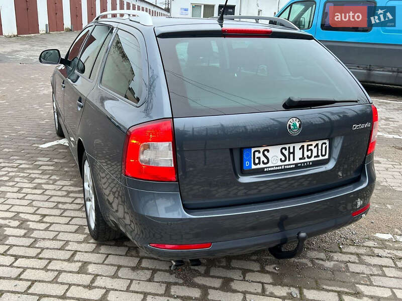 Універсал Skoda Octavia 2010 в Бучі