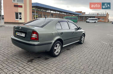 Лифтбек Skoda Octavia 2003 в 