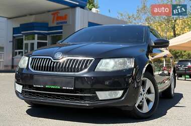 Лифтбек Skoda Octavia 2014 в 