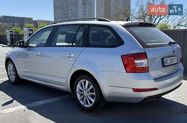 Універсал Skoda Octavia 2015 в 