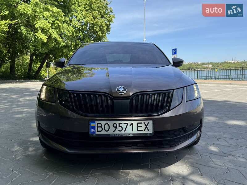 Лифтбек Skoda Octavia 2018 в Тернополе