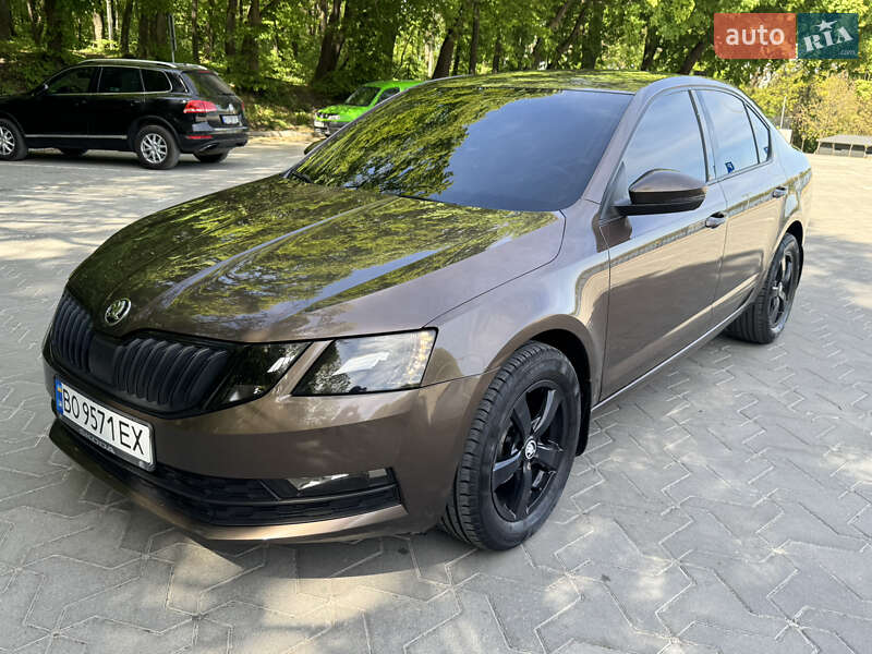 Лифтбек Skoda Octavia 2018 в Тернополе