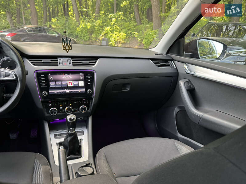 Лифтбек Skoda Octavia 2018 в Тернополе