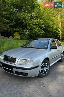 Универсал Skoda Octavia 2000 в Бориславе