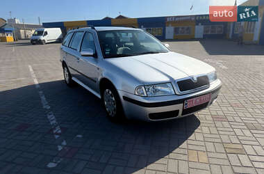 Універсал Skoda Octavia 2001 в 