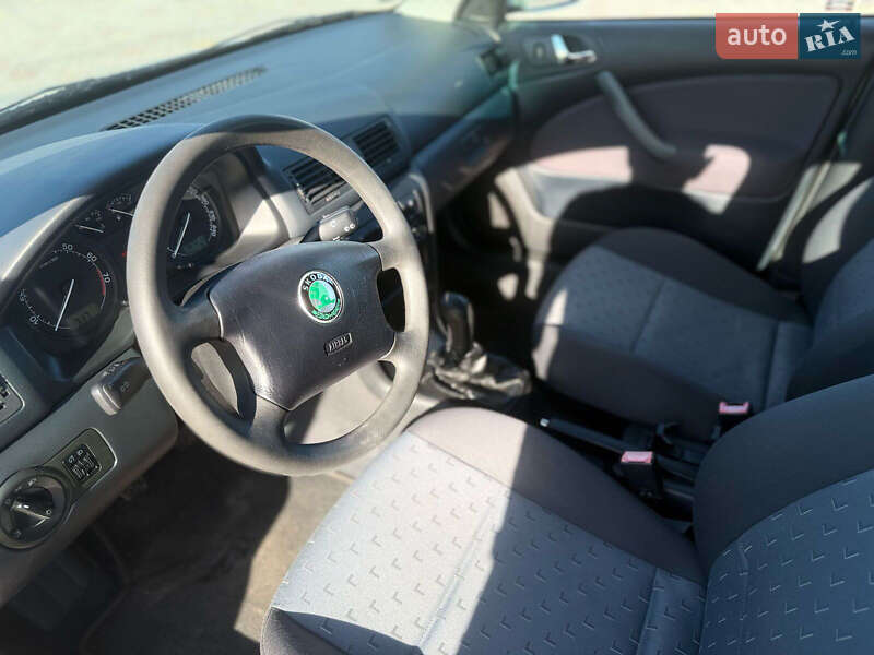 Універсал Skoda Octavia 2001 в Житомирі