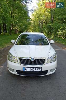 Универсал Skoda Octavia 2012 в Ирпене