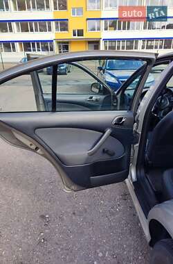 Лифтбек Skoda Octavia 2009 в 