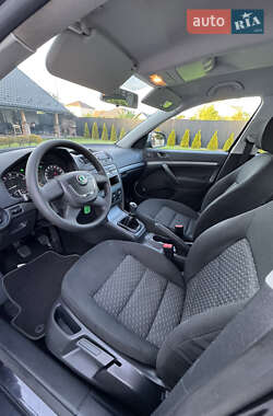 Універсал Skoda Octavia 2010 в 
