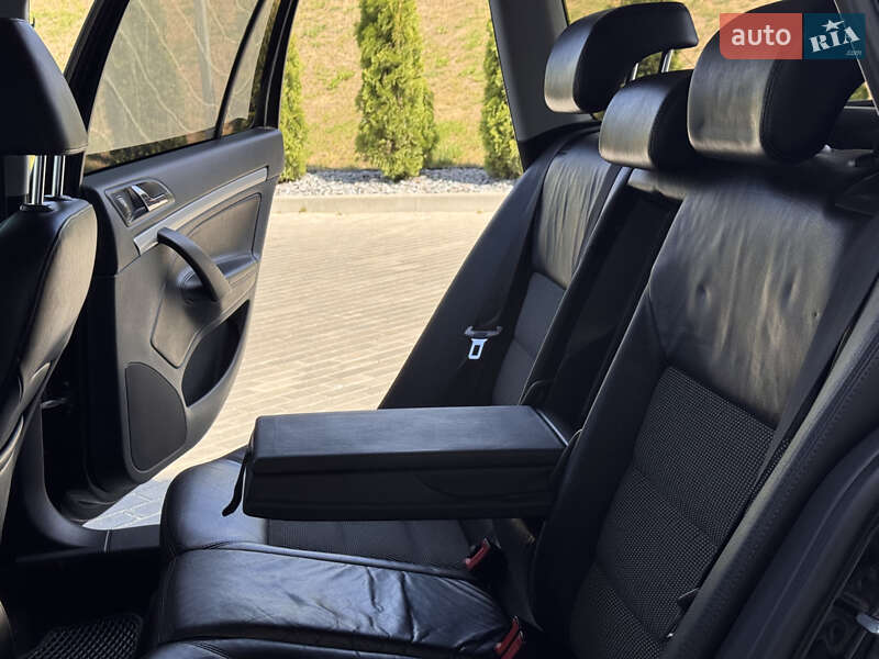 Універсал Skoda Octavia 2010 в Рівному