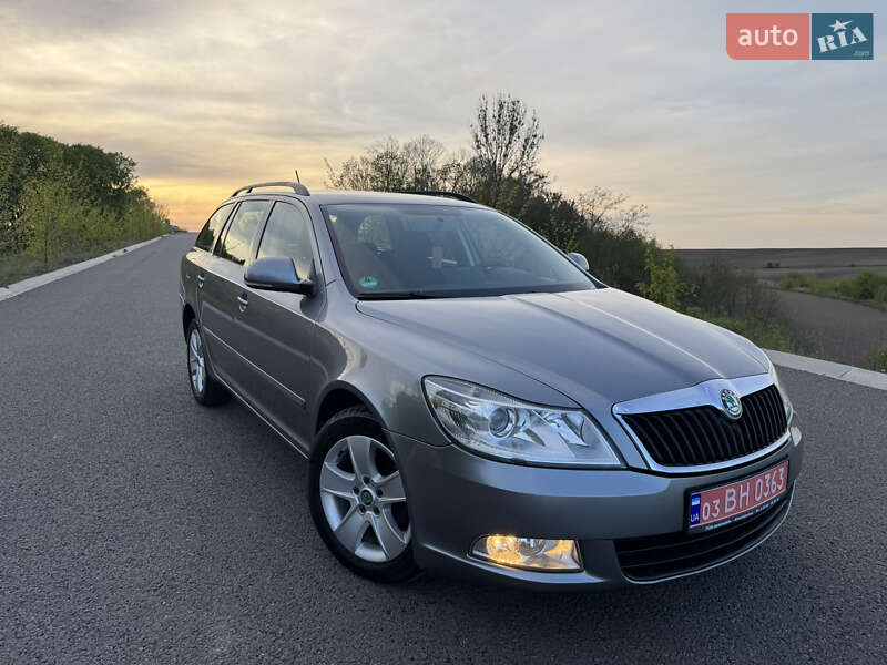 Универсал Skoda Octavia 2012 в Ровно