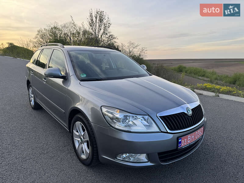 Универсал Skoda Octavia 2012 в Ровно