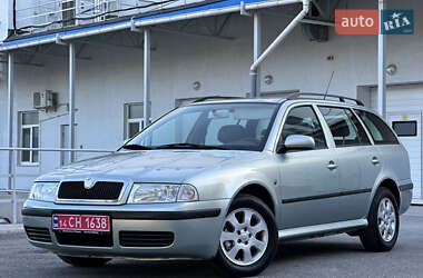 Универсал Skoda Octavia 2009 в 