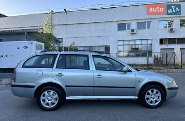 Универсал Skoda Octavia 2009 в 