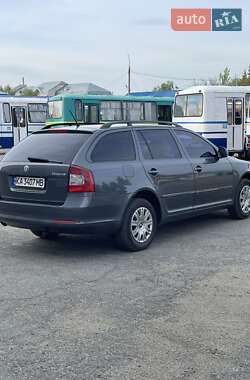 Универсал Skoda Octavia 2011 в 