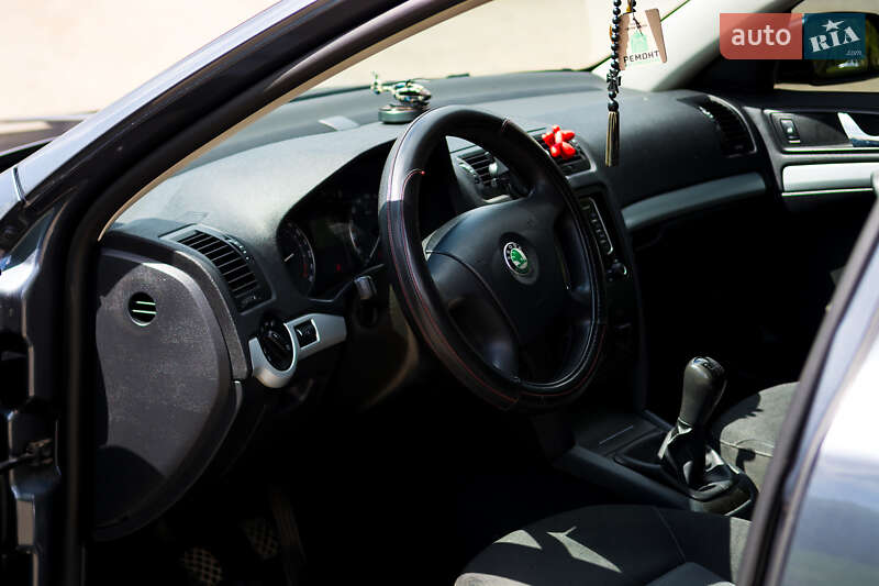 Лифтбек Skoda Octavia 2007 в Ивано-Франковске