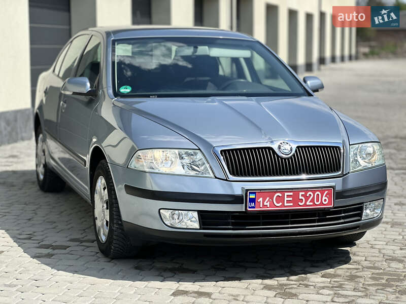 Ліфтбек Skoda Octavia 2005 в 