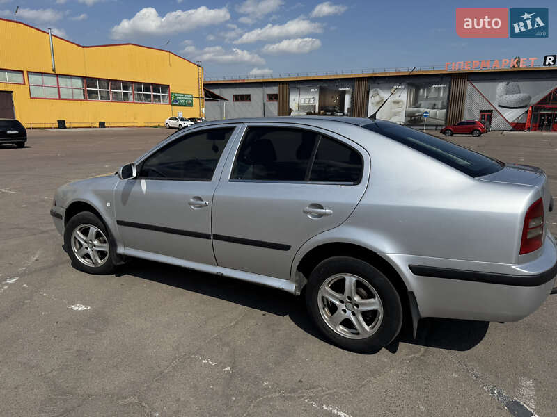Skoda Octavia 2002